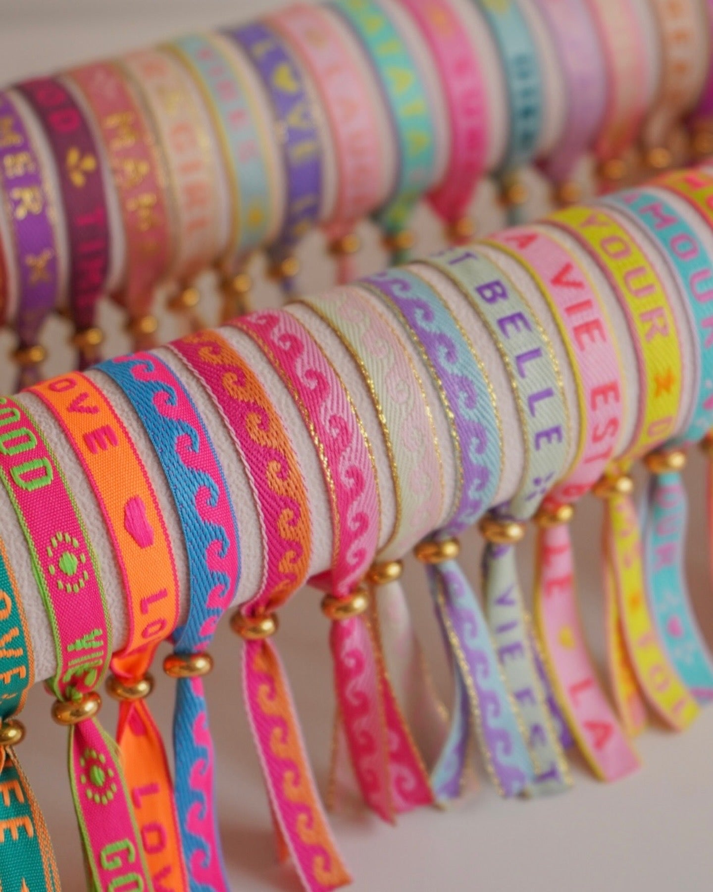 Pulseiras Mensagem