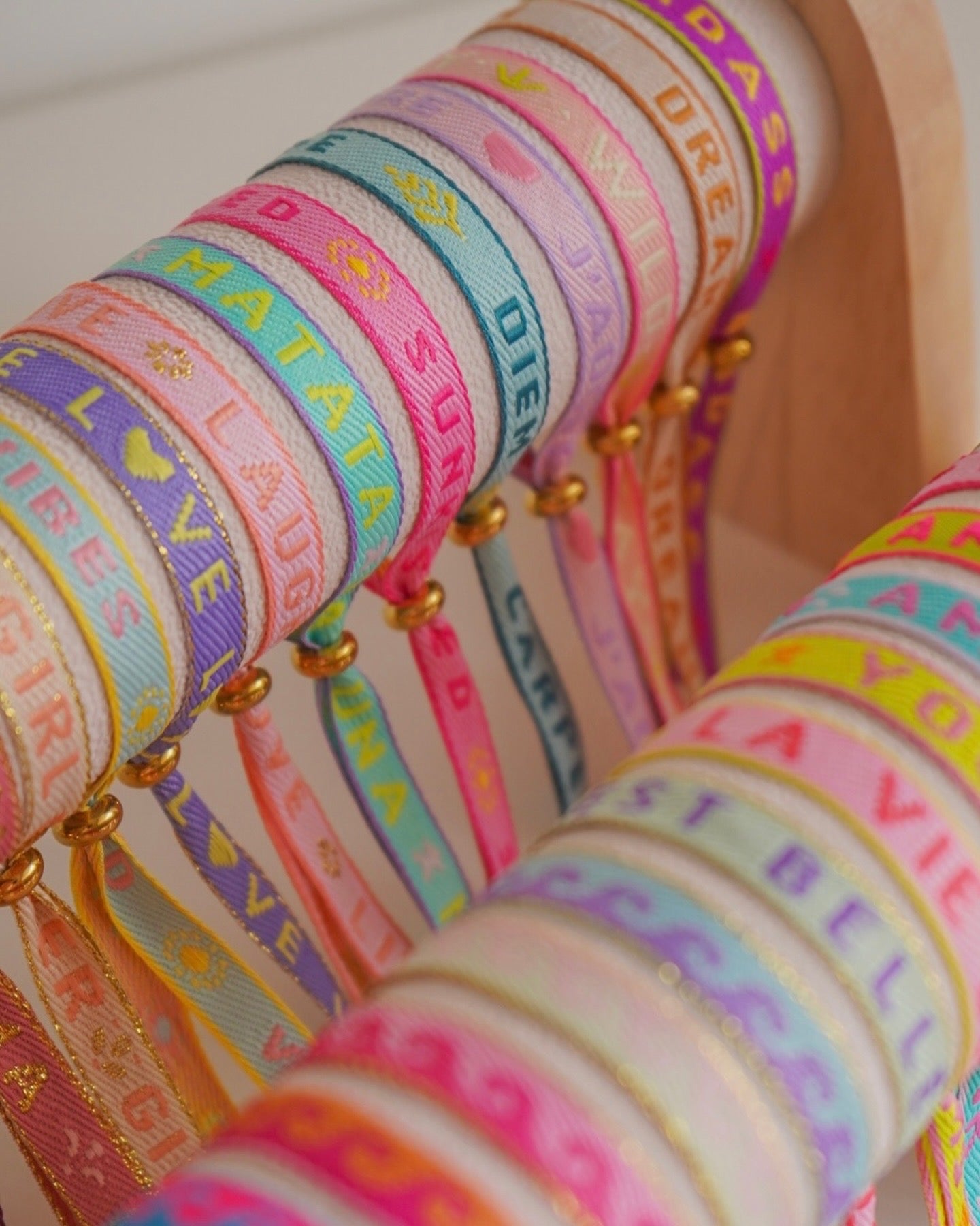 Pulseiras Mensagem