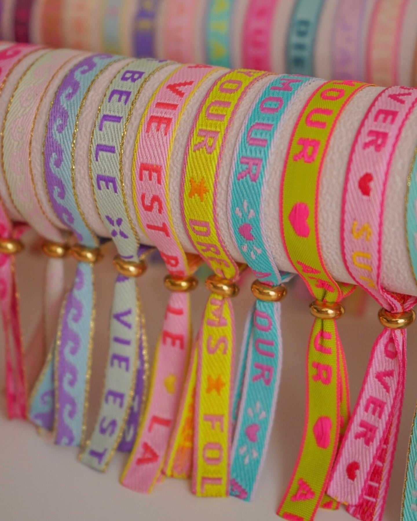 Pulseiras Mensagem