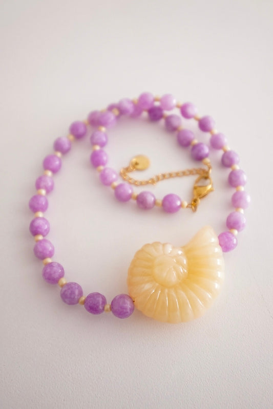 Colar Pedras Naturais Caracol Lilás