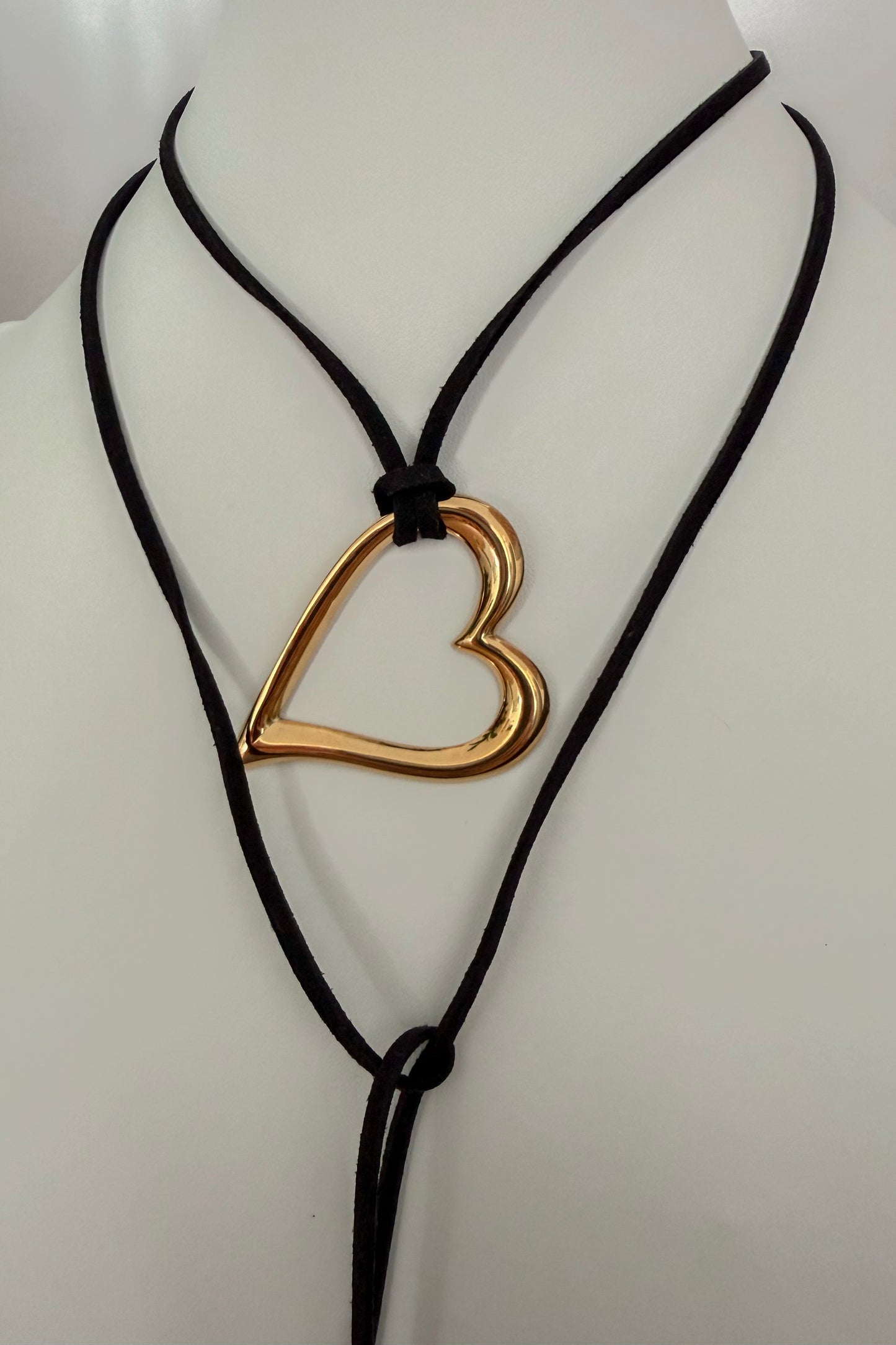 Colar Cordão Preto