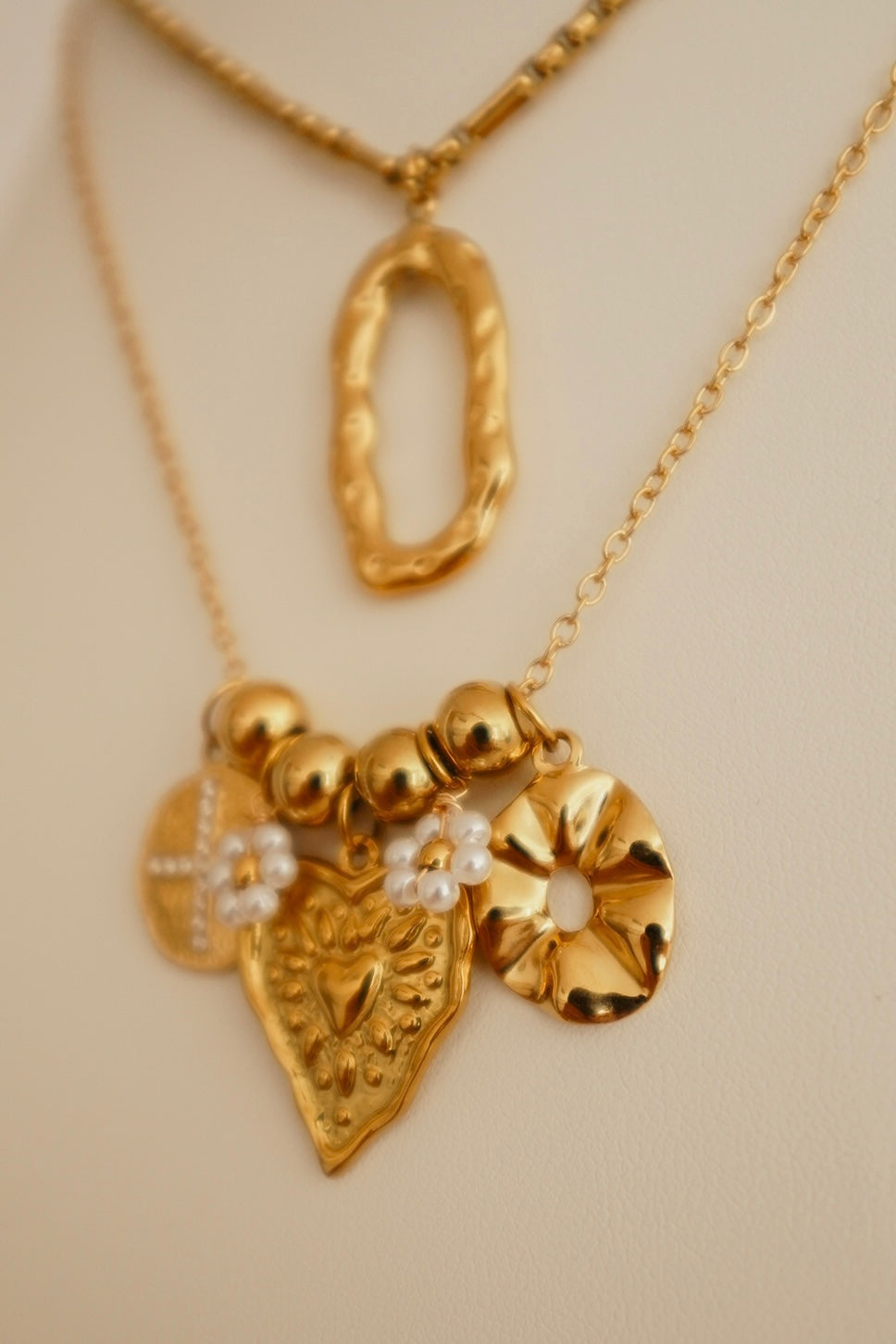 Colar Pendentes Flores