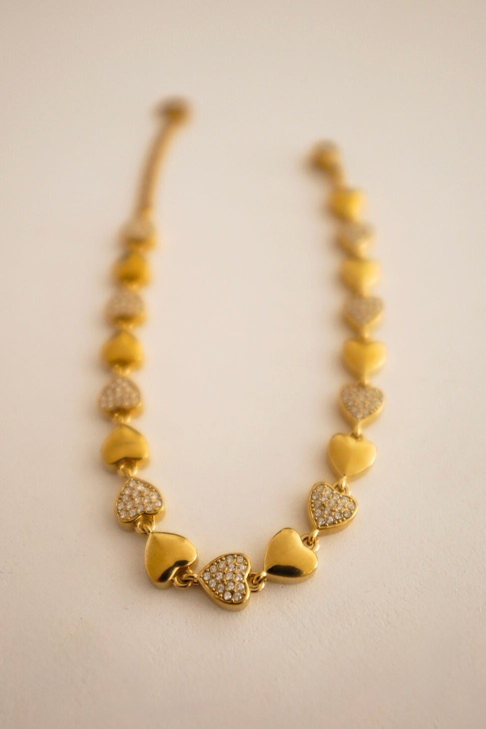 Pulseira Corações Brilhantes