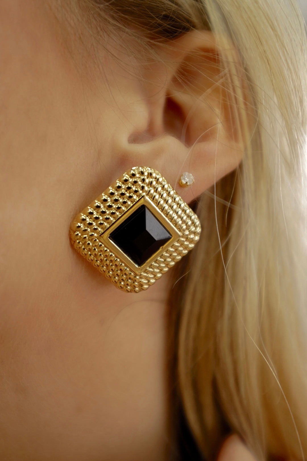 Brincos Vintage Preto