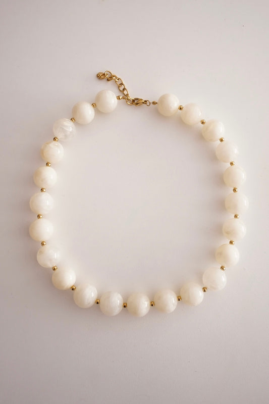 Colar Bolas Bege